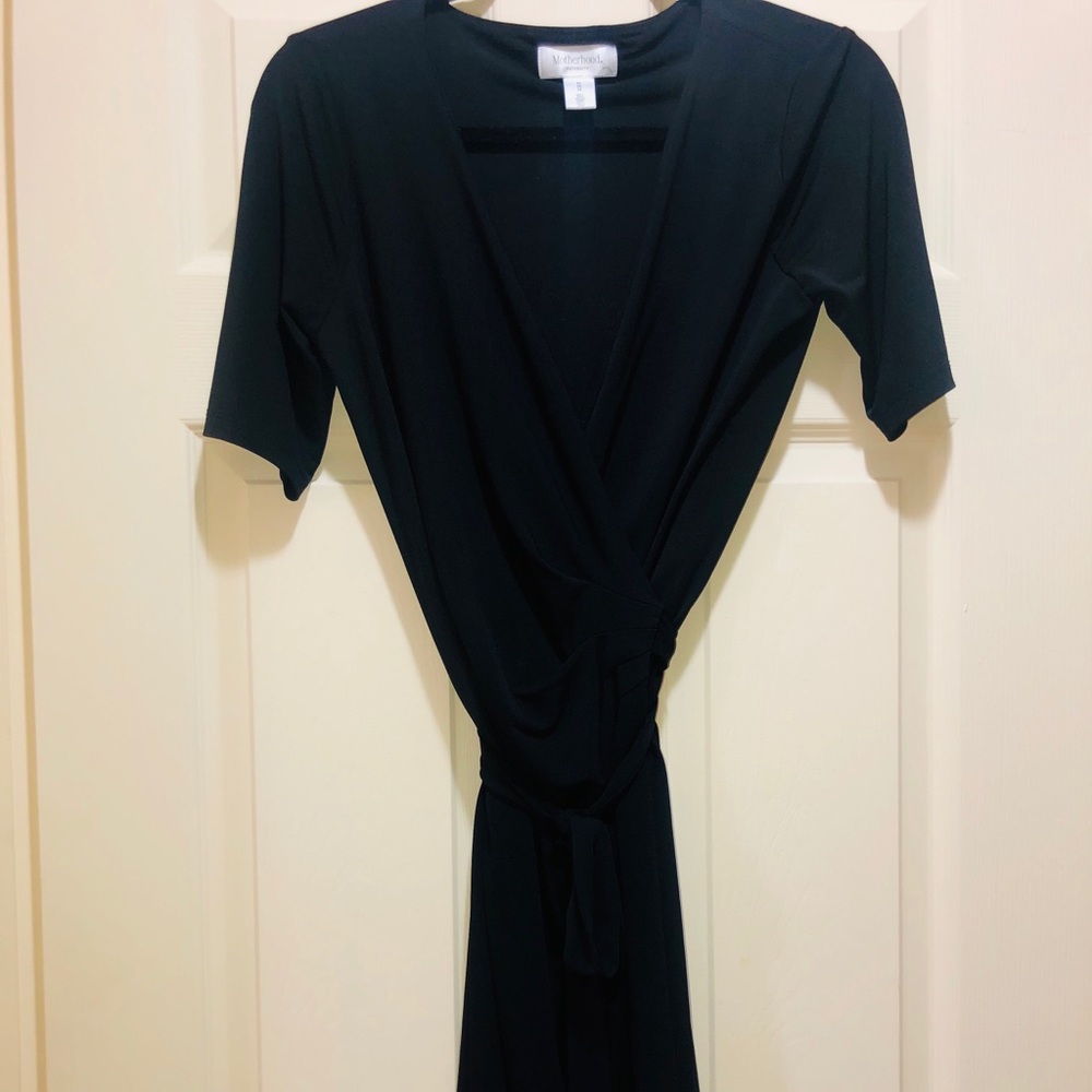 Destination maternity size medium dress 👗